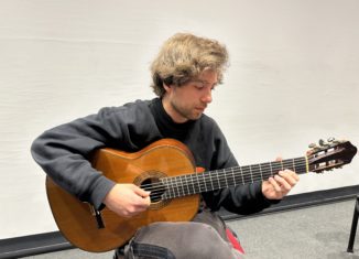 Francisco Luís conduz Masterclass de excelência na ESECS com concerto comentado de Miguel Carvalhinho